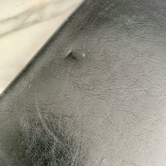 Black "Hello Kitty" Leather Wallet - Picture 7 of 7